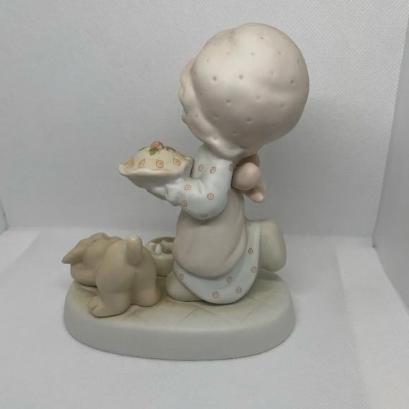 Vintage 1982 Precious Moments Dropping Over For Christmas w/BOX - Picture 2 of 4